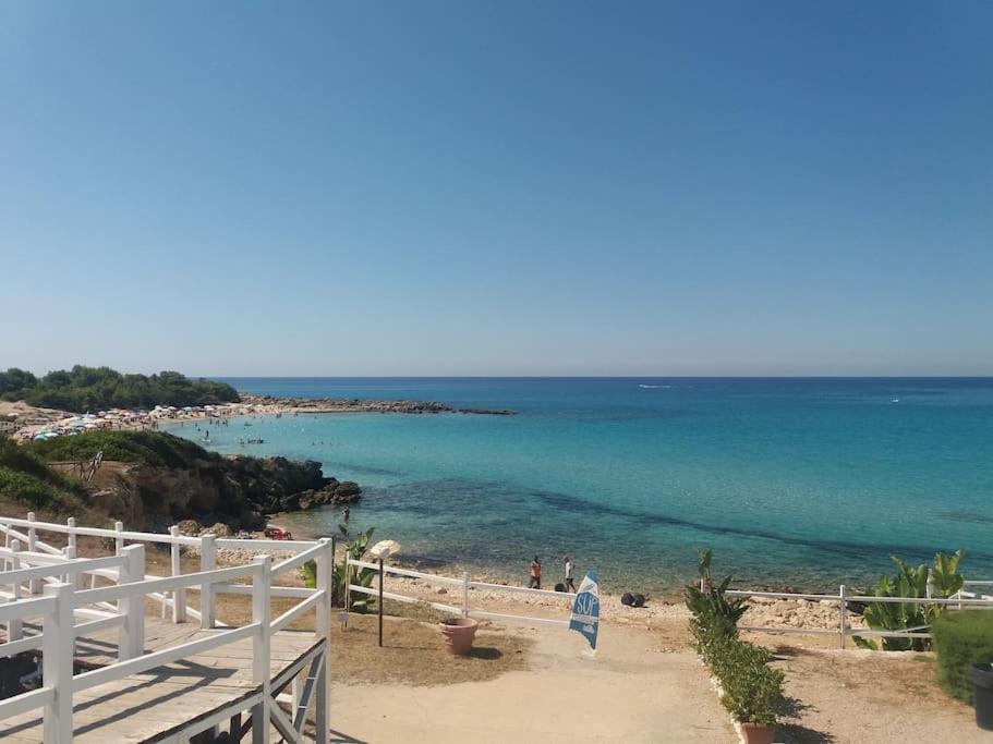 Casa Vacanze Il Carrubo Leporano Exterior foto